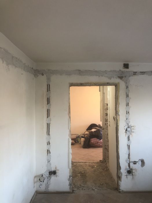 Electrician,execut lucrari de refacere instalatie electrica