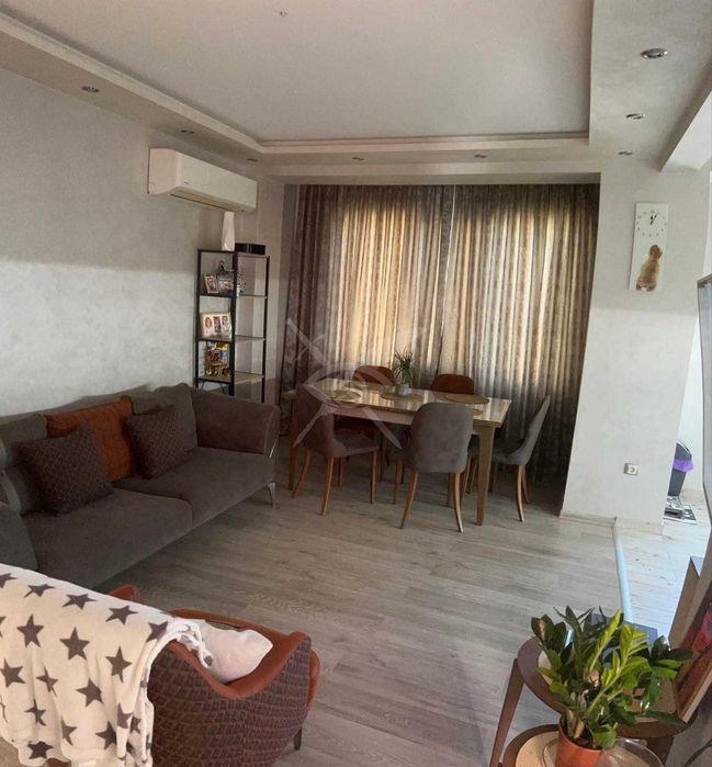 Продава се Многостаен апартамент в Бургас, Център - 132 кв.м за 4197 €/кв.м - Снимка #1