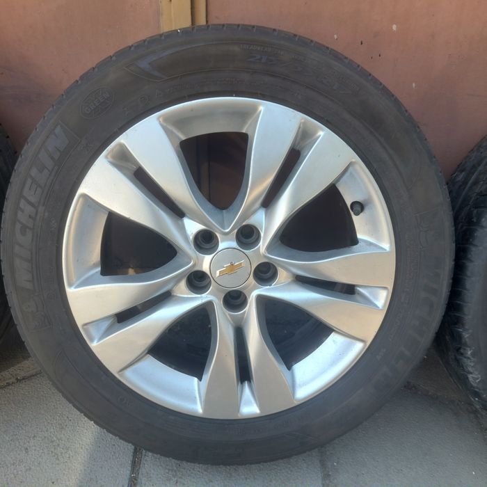 Оригинални алуминиеви джанти за Chevrolet 215х55х17