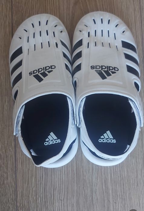 Сандалети Adidas