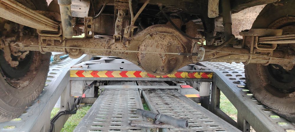 Продавам Мицубиши Л400 4×4 на Части