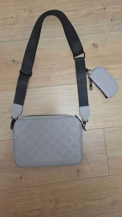 Louis Vuitton чанта