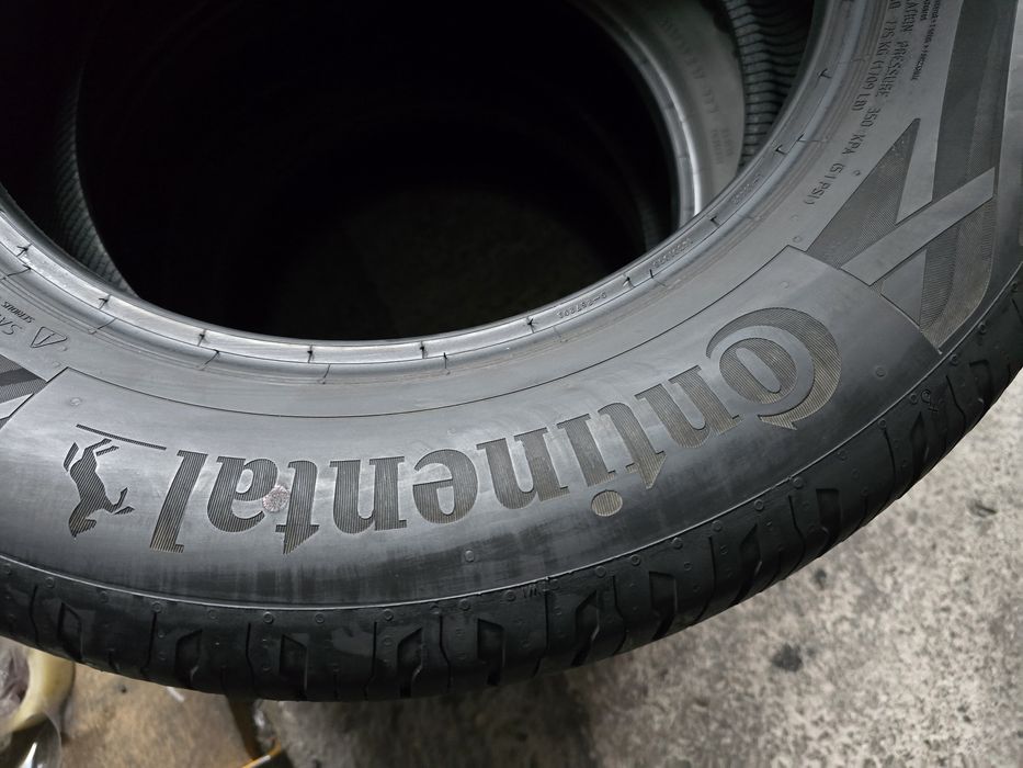 Continental 215/65 R17 99V vară