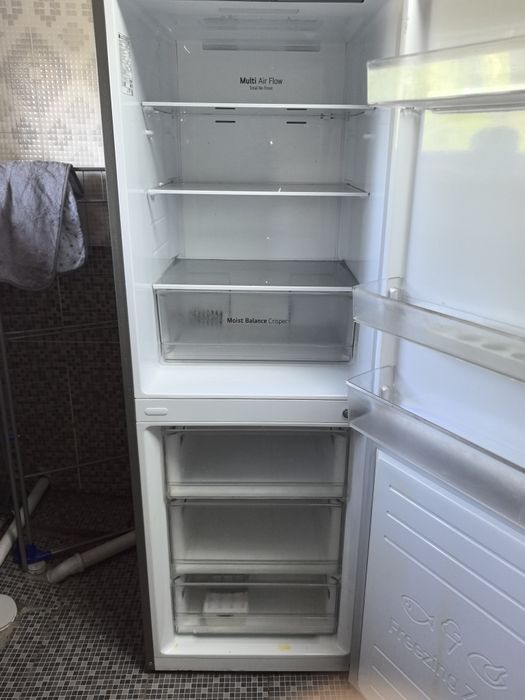 Холодильник LG 202