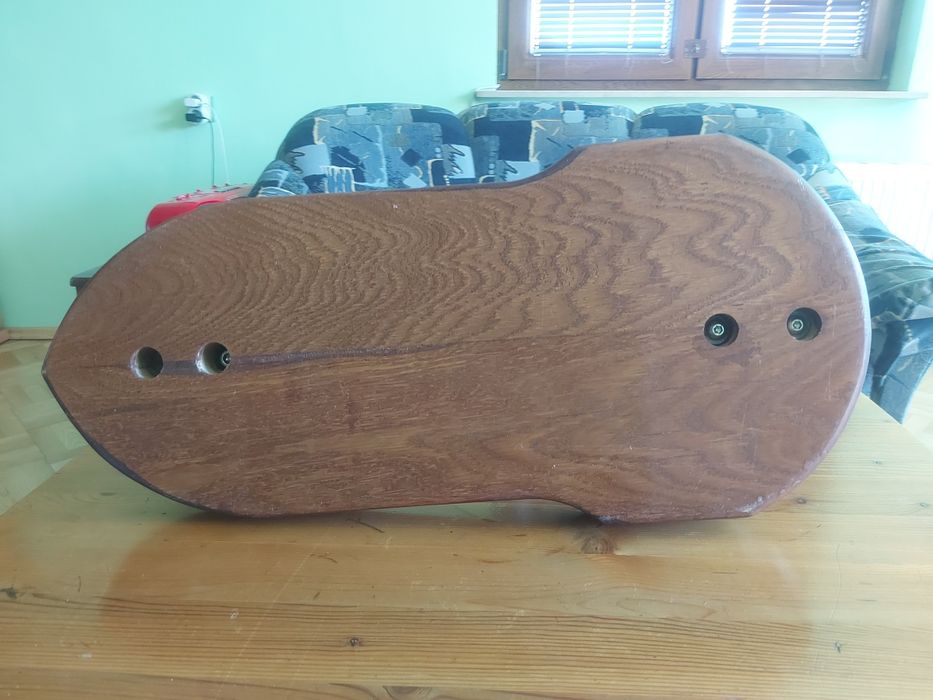 Дървена стойка за хамон