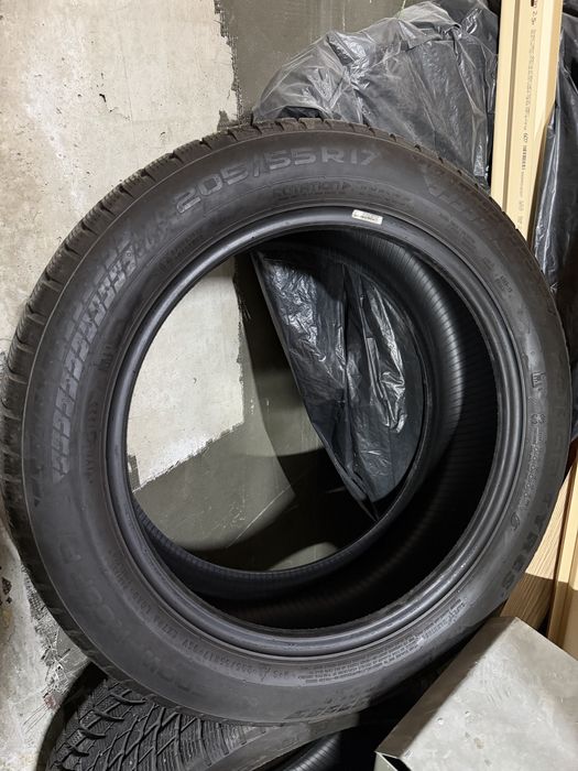 Зимни гуми Nokian Snowproof P 205/55 R17