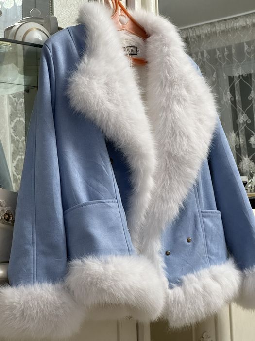 Продам меховую куртку