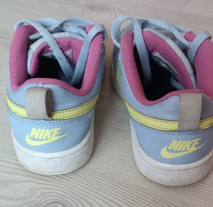 Adidași originali Nike mărimea 36