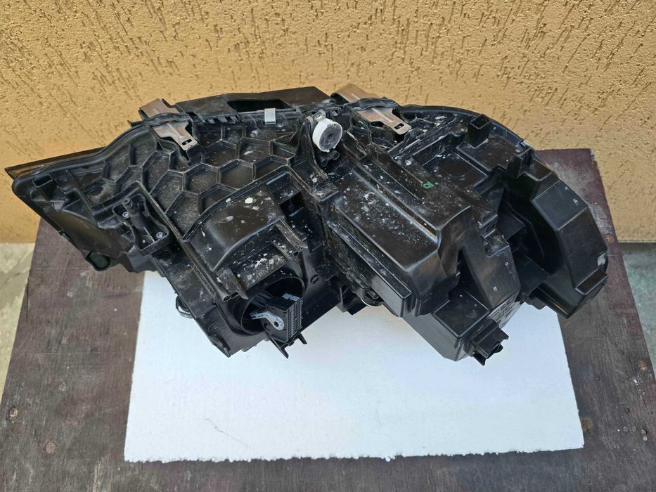 Far Bmw seria 3 G20 G21 full led adaptiv stanga