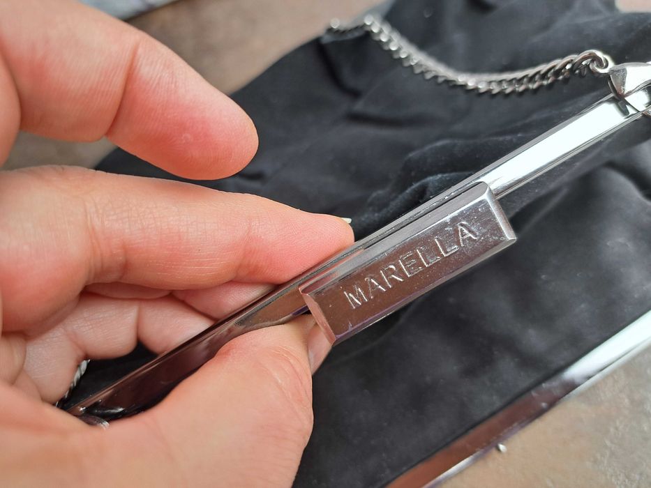 дамска чанта,Marella,черно малка чантичка-естествена кожа