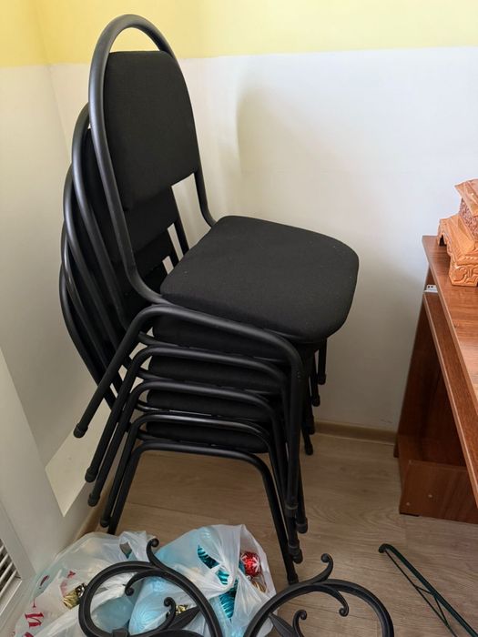 Столы и стулья б/у