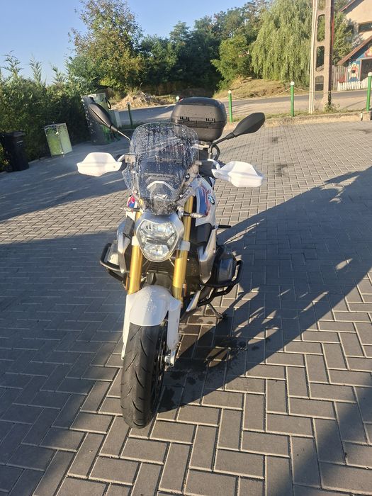 Moto BMW R1250R din 2019