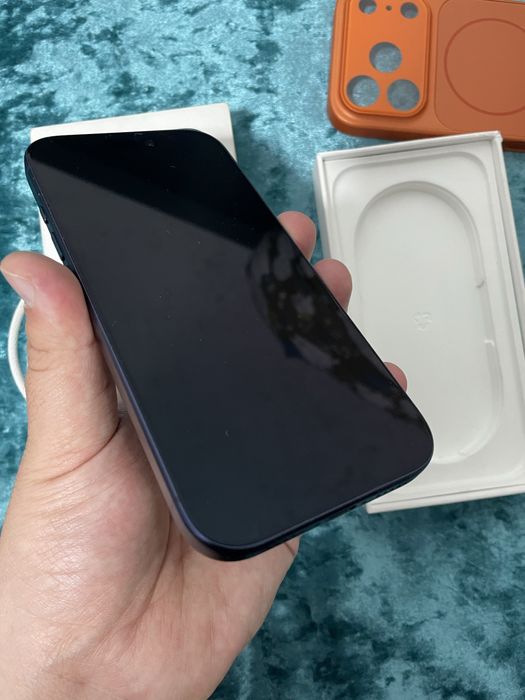 Айфон 17 про 256 гб продам