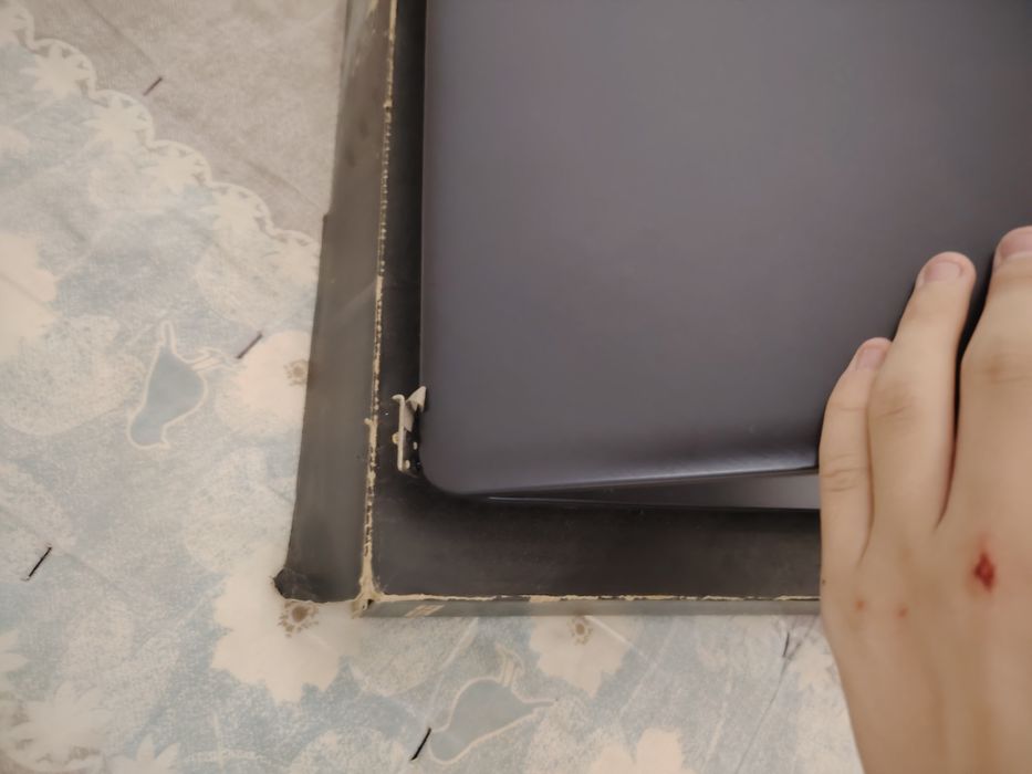 ASUS VivoBook 15 (Коробка бор / Батарея 4 соат / Экран бутун)