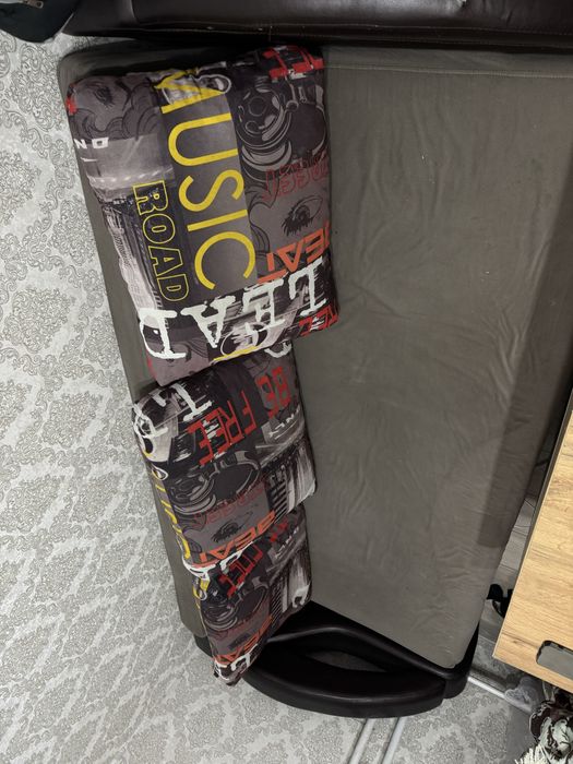 Б/у диван, бесплатно