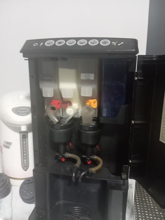 Кофемашина Rheavendors