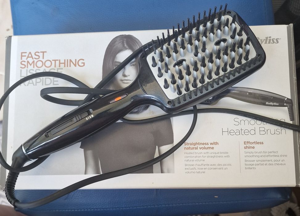 Perie electrica pentru indreptat parul BaByliss