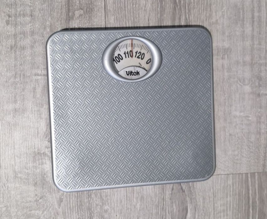 Продам напольные весы