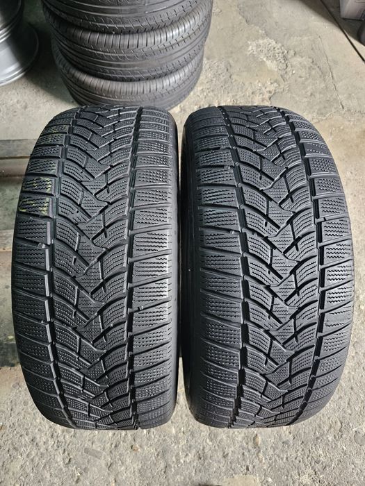 2 anvelope iarna 235 55 17 Dunlop