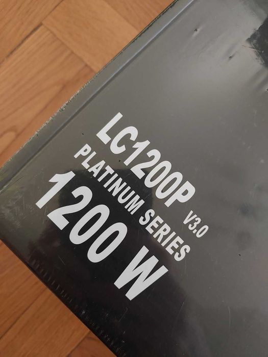 LC Power LC1200P V3.0 - 1200W 80+Platinium - НОВО Захранване