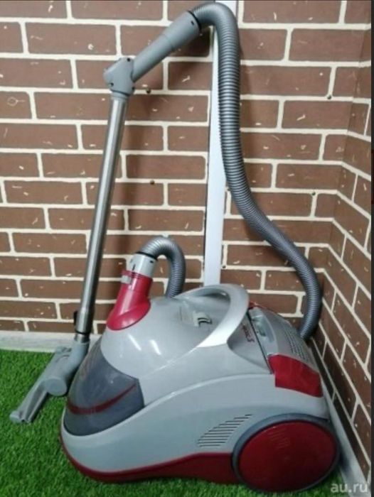 Продам рабочий пылесос zepter