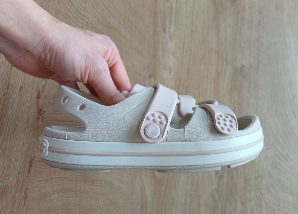 Детски сандали Crocsи пантофи Zara бежово 28/29 размер