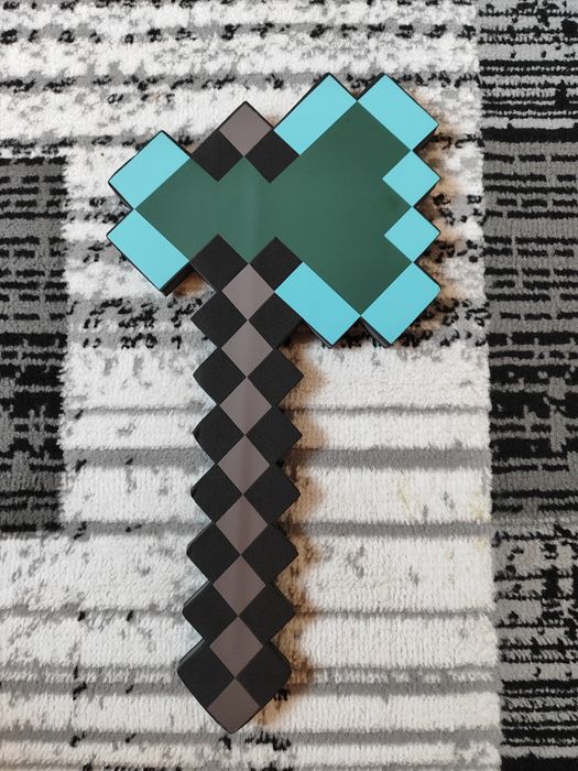 Майнкрафт диамантена брадва Minecraft играчка Маинкрафт