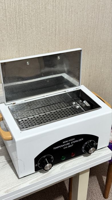 Продам сухожар для инструментов , есть торг