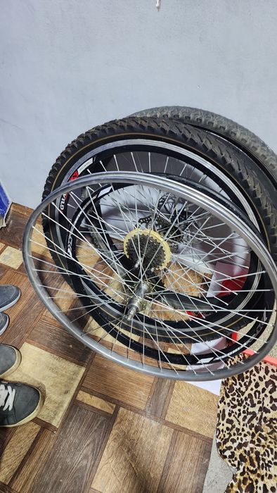 Продаются вело калёса.