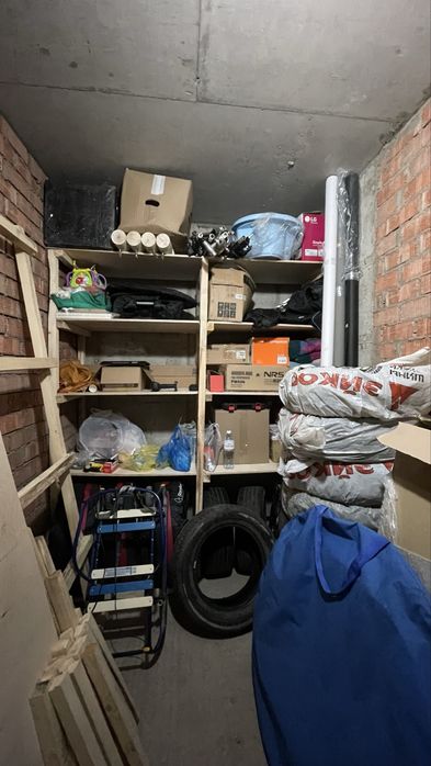 Кладовка продается