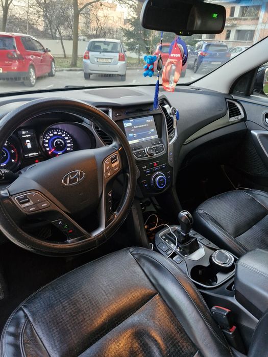 Hyundai Santa Fe 9.200€