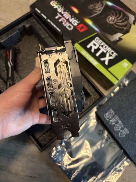 Msi gaming trio X 2070 super
