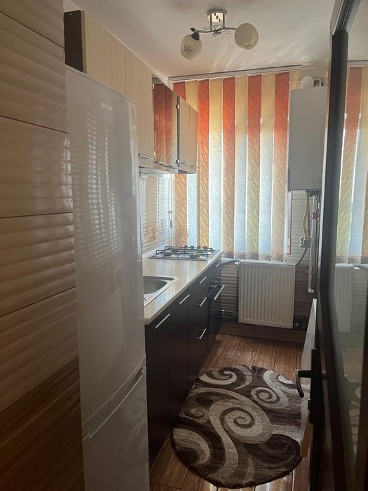 Apartament de închiriat în micro 6