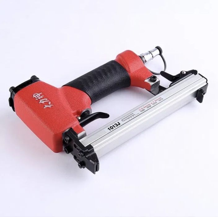 Степлер пневматический F30