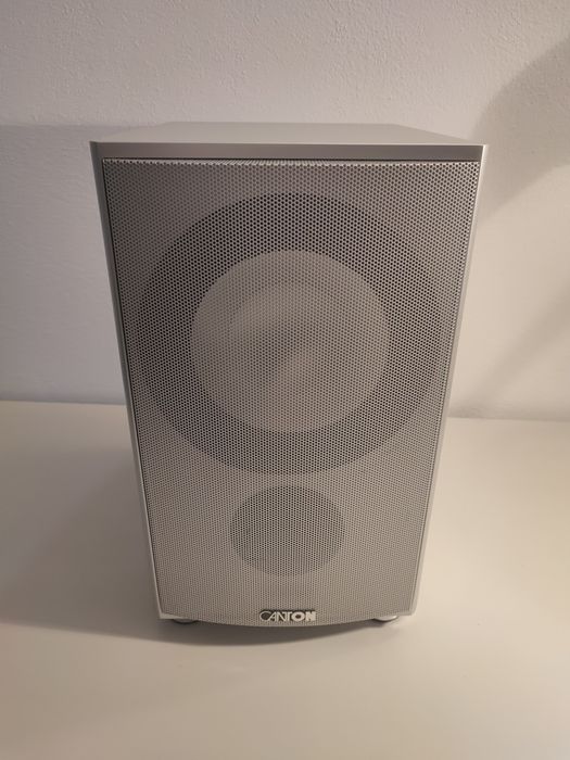 Subwoofer activ Canton Digital Movie System cu amplificare iesire boxe