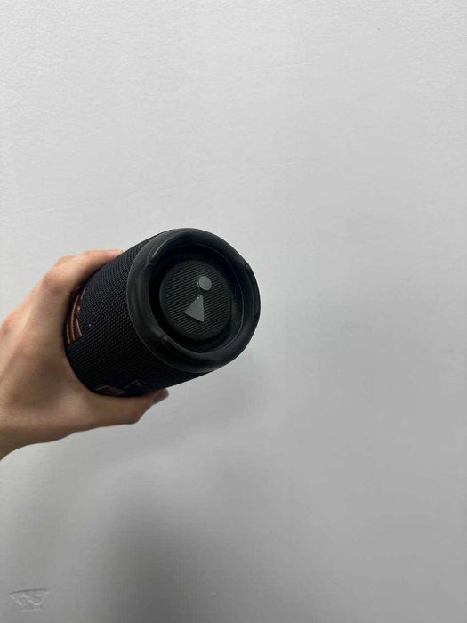 Марка акустики: JBL