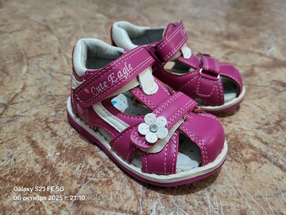 Детская обувь разного размера