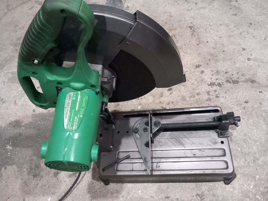 Circular pentru metal Hitachi