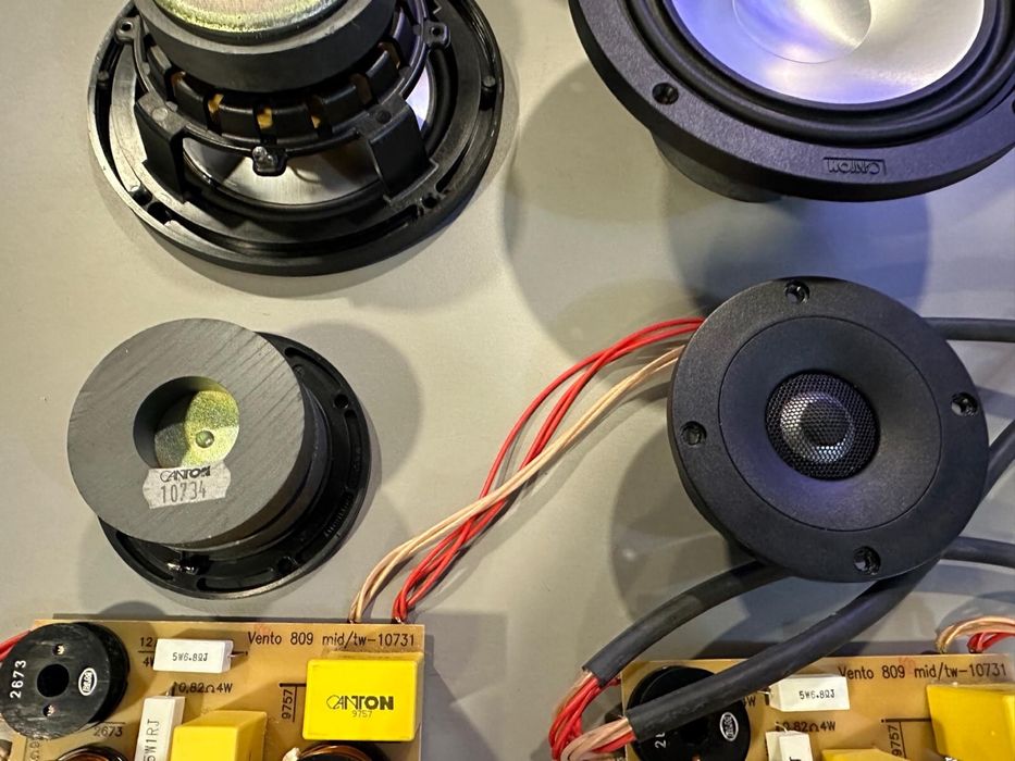 Boxe Canton Vento 809, difuzoare Canton, bas Canton,filtre boxe Canton