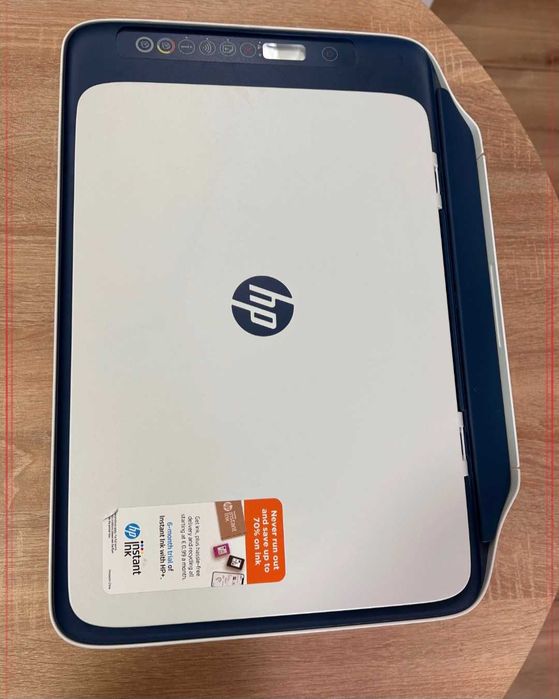 Продавам принтер HP DeskJet 2721e