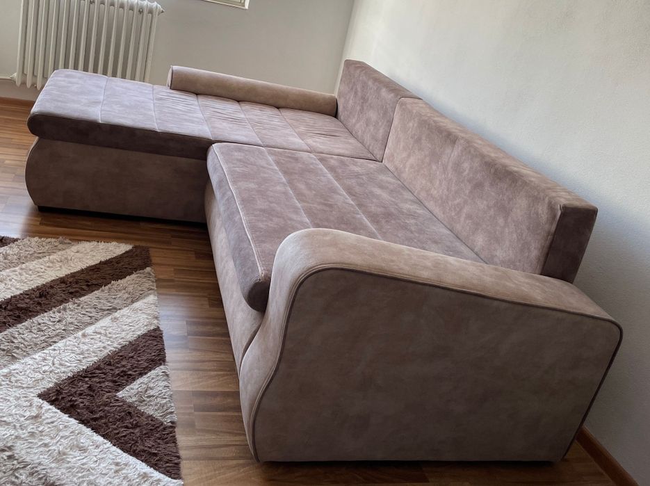 Vând Colțar Maro Deschis