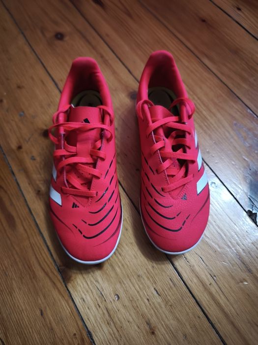 Стоножки за футбол  37 номер и 1/3