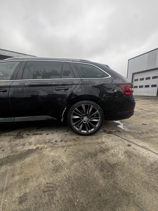 Skoda superb 2019 AVARIAT!