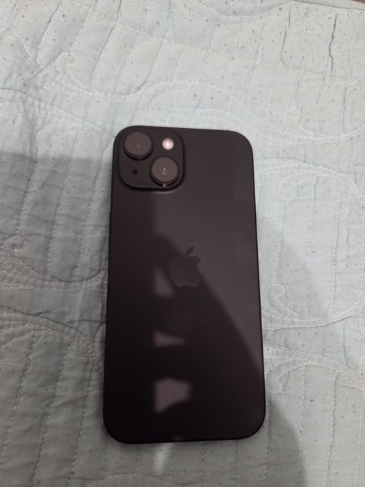 iphone 15 128гб отл сост