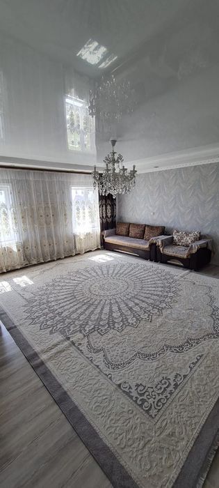 Срочно продоется хороши новый дом.