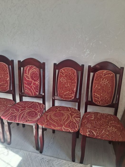 Продам стулья 16 штук