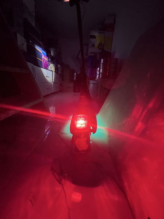 Электорсамокат названия модел Ninbot