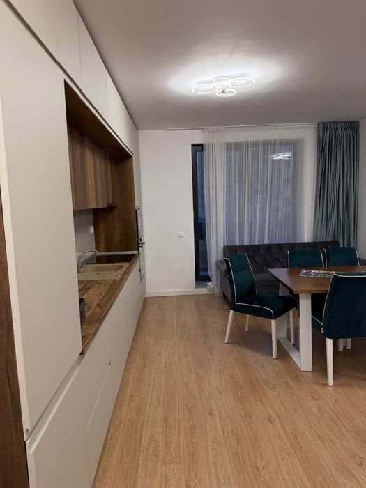 Închiriez apartament 3 camere Cluj zona Chinteni — fotografia 1