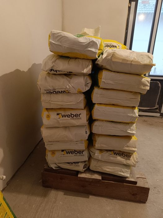 Materiale de construcții