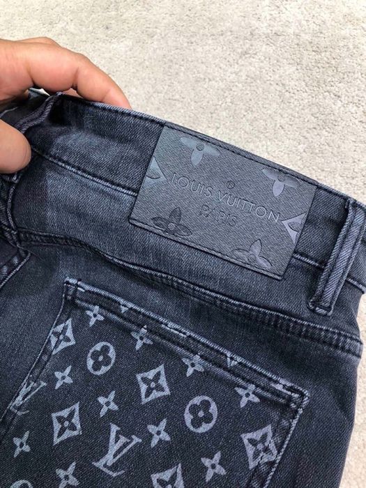 Blugi Louis Vuitton , calitate premium , pe comanda , noi , M